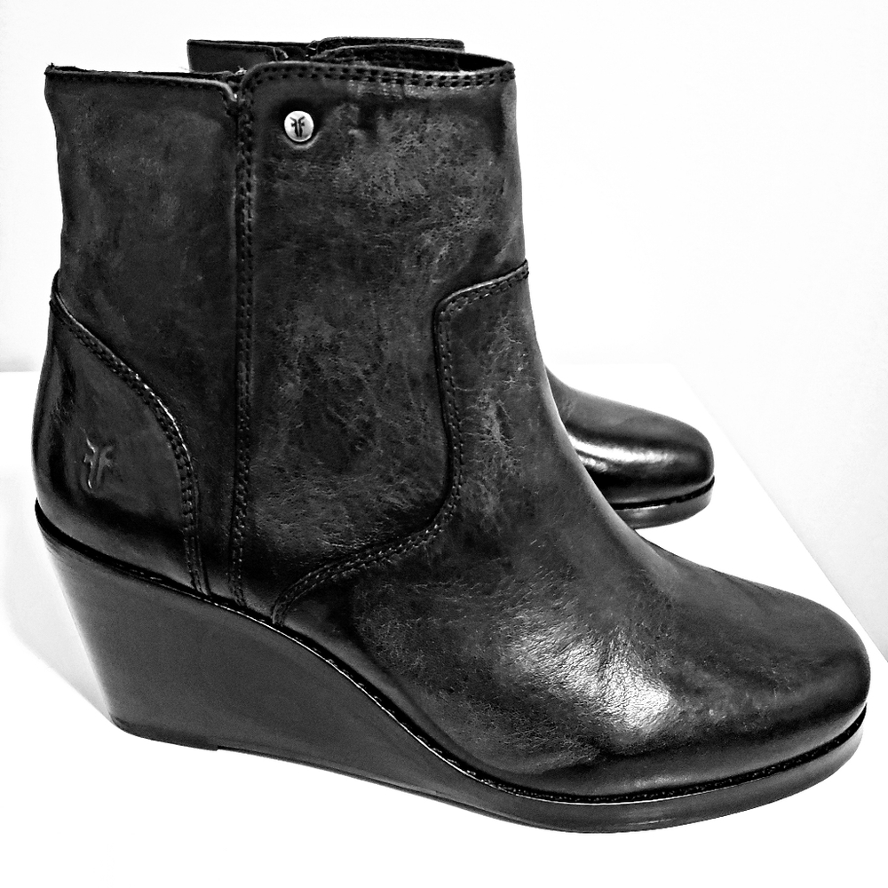 Brand new FRYE wedge/boots